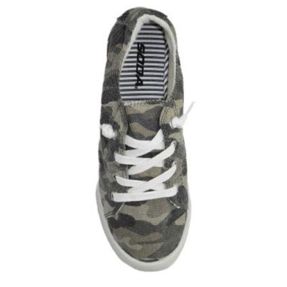 Camo Lace Up Slip On Sneakers - Picture 8 of 16